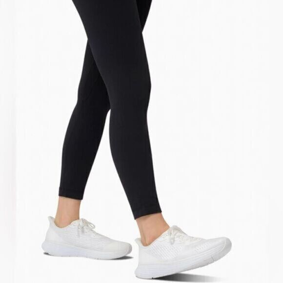 NWT Lane Eight Unisex Relay Trainer Athletic Tennis Shoe - Black - Size 9 - Picture 2 of 9